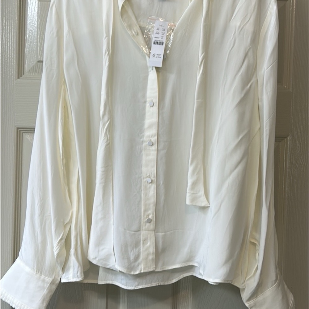 J. Crew Cream Tie-Neck Button-Front Blouse NWT - Picture 2 of 3